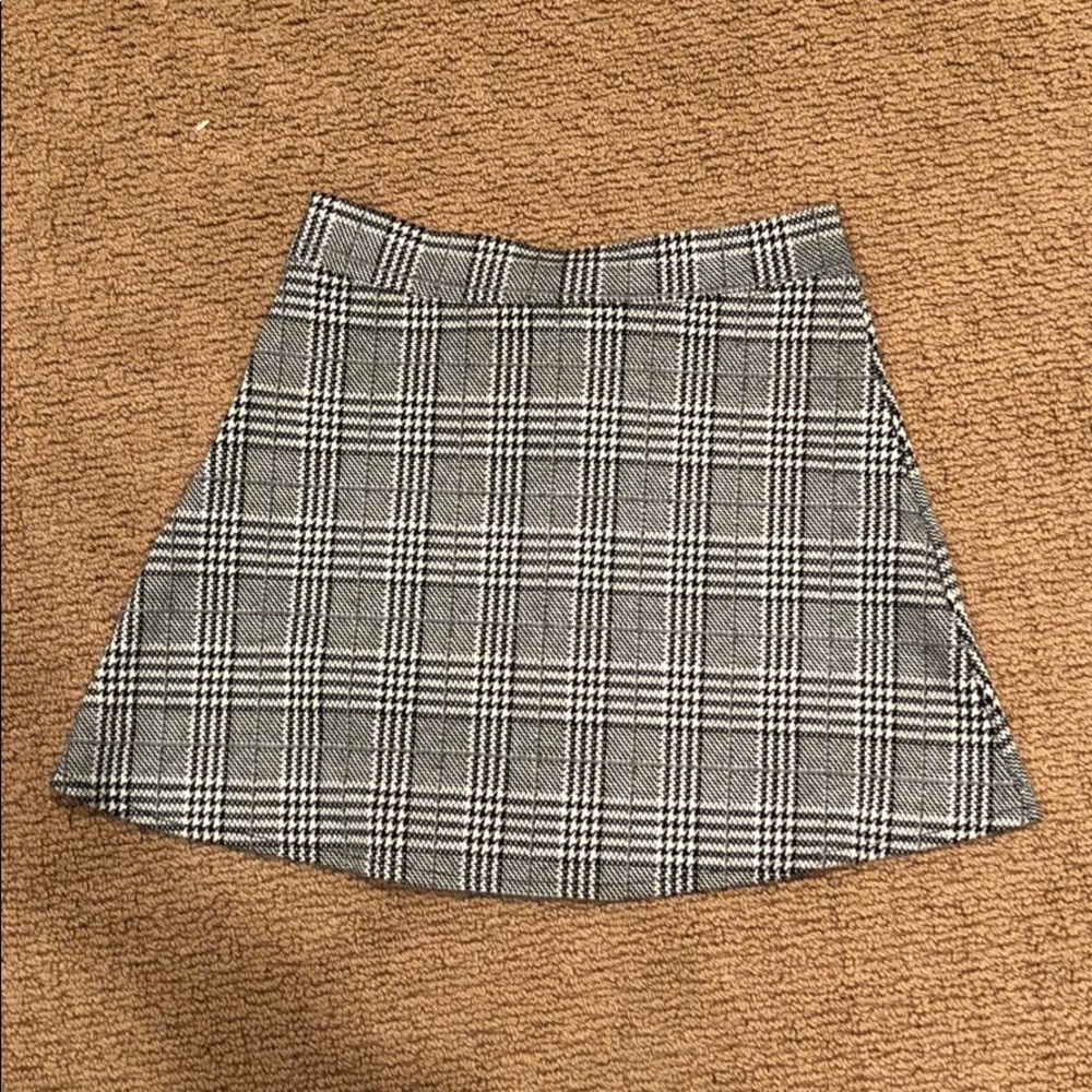 Brandy Melville skirt